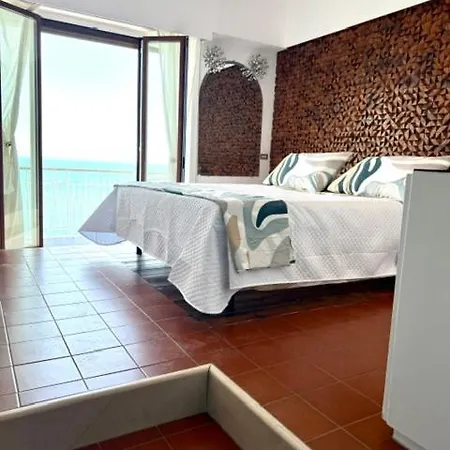 Appartement House Monnalisa